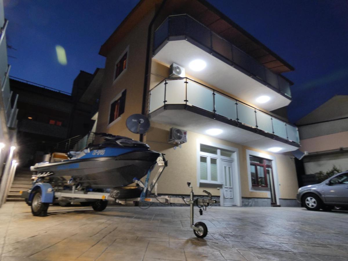Apartment & Olive Oil Valuma Копер Екстериор снимка