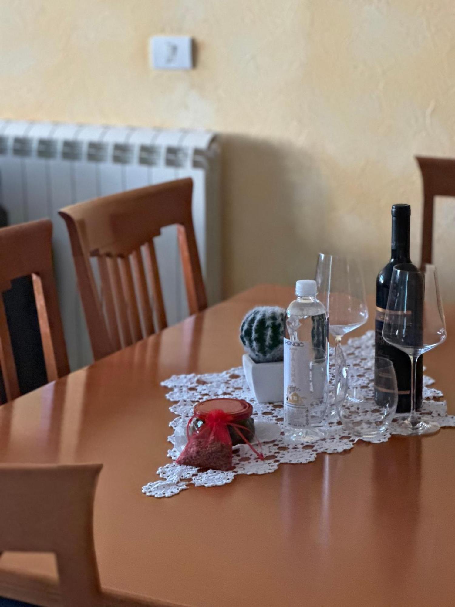 Apartment & Olive Oil Valuma Копер Екстериор снимка